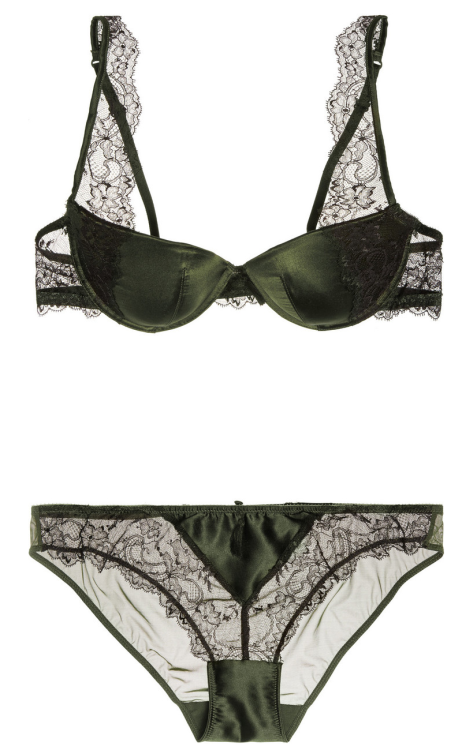 Heidi Klum IntimatesBra here x Knickers here