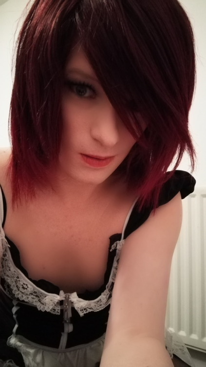 katie-hart-tg:  Rocking the enforced erotic servitude aesthetic aka Maid’s outfitWishlist: http://amzn.eu/axdkwF5  