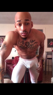 Iloveazz89:  Www.iloveazz89.Tumblr.com  To Submit Pics Send Them To Kik: Topjerzee