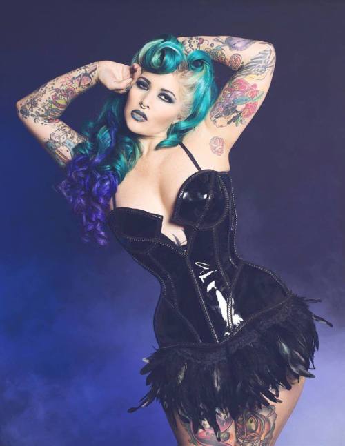 gothicandamazing:    Model: Miss MischiefPhoto: porn pictures