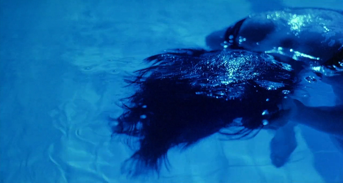 brandedtofilm:  Trois couleurs: Bleu | Director : Krzysztof Kieslowski