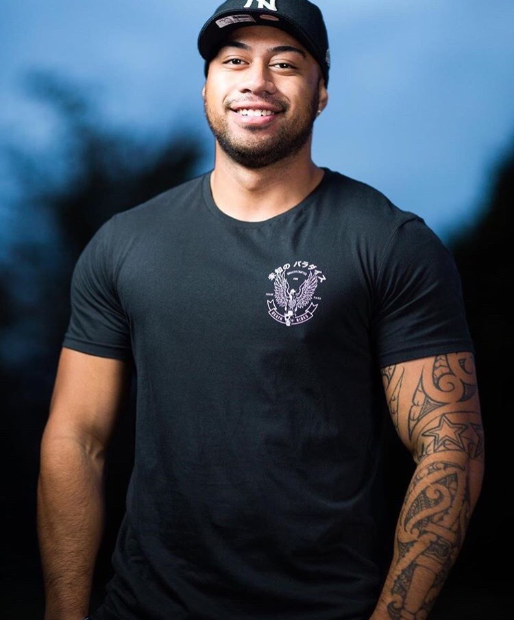 digbyioane:  follow for more island guys 🤙🏼