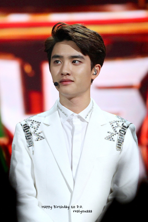 pakistanpeoplesparty: browngirl: fy-exo:realyouaaa | do not edit. pakistanpeoplesparty Usually I los