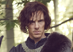 londonphile:  Thanks, RT for the glorious 4262x2842 HQ :) (http://www.radiotimes.com/news/2014-10-01/first-official-picture-of-benedict-cumberbatch-in-the-hollow-crown)