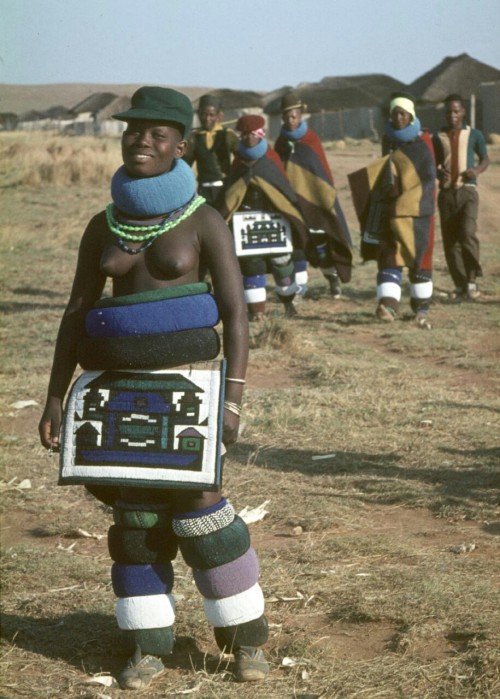 tribalbeauties:Flickr Finds. South Africa Zulu tribal woman.