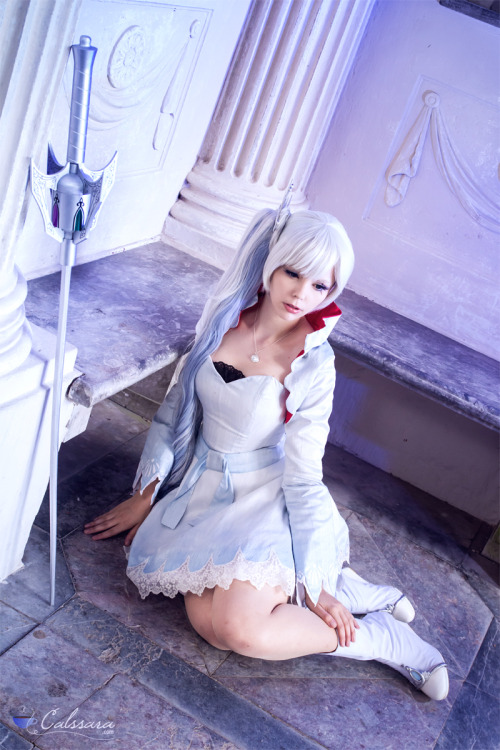  My Weiss Schnee (RWBY) costume <3!~~costume, make-up, model by me (http://facebook.com/calssara.