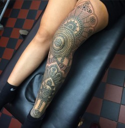 electrictattoos:  swaytattooer:More on faye’s