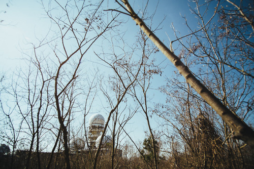 A sunny Spring day at the “Teufelsberg”(1/3)• Berlin | April 2018