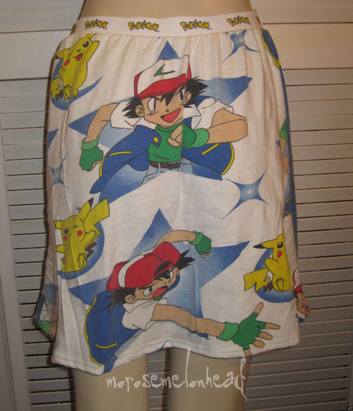 17xinfinity:  ohcorny:  fuck gender roles skirts for everybody    I will only wear a skirt if its  