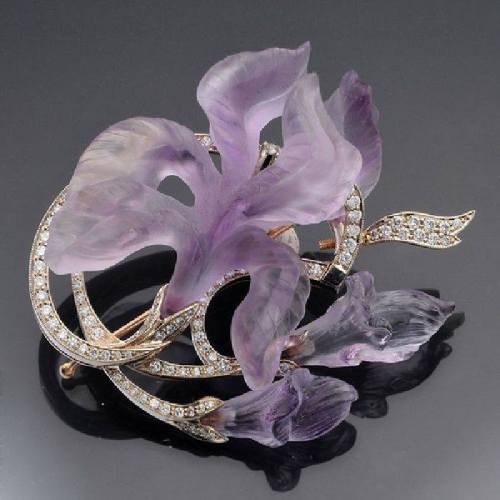 thegryphonsnest: Amethyst &amp; Diamond Flower Brooch Pendant