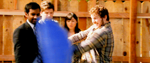 dailypawnee:  Garbage fight!