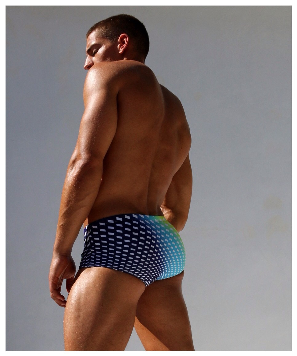 follow my new blog nickfolio