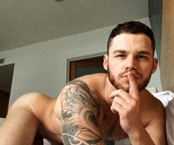 mrsixtwo1966:  famousmaleexposedblog:    Matthew Camp Follow me for more Naked Male Celebs!https://famousmaleexposedblog.tumblr.com/  There is a GOD!