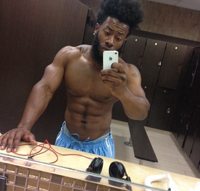 walls0fjericho:  🙈🙊
