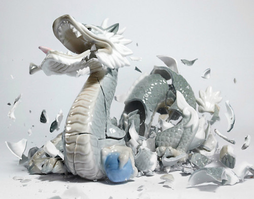 minicheck:  Photographer Martin Klimas’ breaking porcelain figurines. “From a height of three meters, porcelain figurines are dropped on the ground, and the sound they make when they hit trips the shutter release. The result: razor-sharp images of