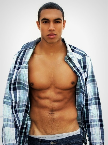 beautifulblackmenfromphilly:  http://beautifulblackmenfromphilly.tumblr.com/