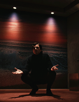 SEBASTIAN STAN As STEVE KEMP In FRESH (2022) • Wardrobe Appreciation 