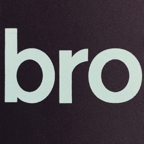 nulleinsfoto:  #bro in da House! #lighting #photography