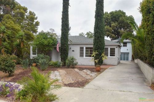 househunting:    達,000/3 br/1400 sq ftbuilt in 1940  San Diego, CA    It’s amazing what houses cost depending on where they are located. Here in the wisconsin Illinois area that would run around 125,000 if it isn’t in a big city