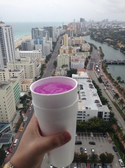 robvanxan:  leanin ova da city