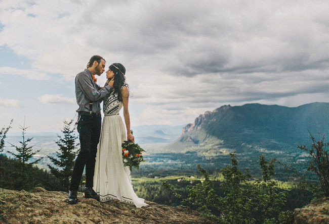 plopfu:teavibes:les-petits-tournesols:wildernessandweddings:  In the Cascade mountains