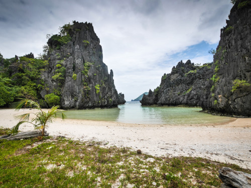 theencompassingworld: Palawan, Philippines | by Daniel Frauchiger More of our amazing world