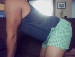 bromofratguy:  bromofratguy:  any tops wanna tap this?   My chubbies. Can’t it be summer yet???