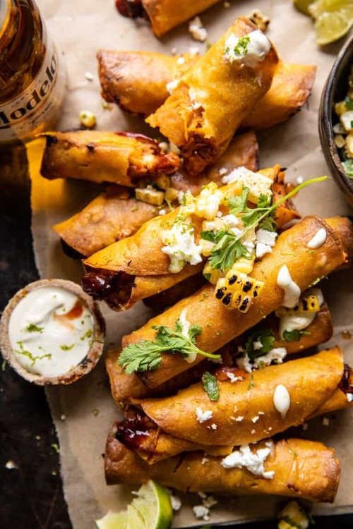 savorytoothgirl: crockpot bbq beer chicken taquitos with street corn salsa