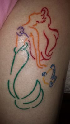 iamdeknor:  Little Mermaid tattoo. Love the simplicity of the design with the vibrant colors.  