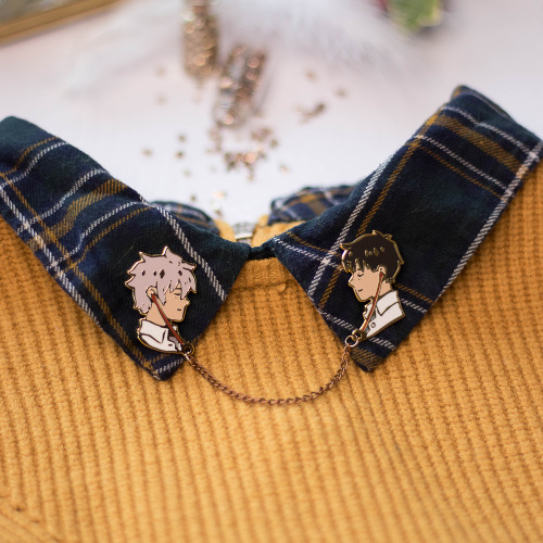 Adding to my evangelion pins I made a collar pin set of Kaworu & Shinji - forever connected hehe <3 (you can also get them on their own with small charms tho!) Thought about doing the girls like these too so they can be mixed and matched however desired - anybody interested in that? You can get these and more pins and art in my shop! #auriart#enamel pins#nge#evangelion#kawoshin #neon genesis evangelion  #collar pin set #kaworu#shinji#babies #i love them with all my heart  #really want to make more enamel pins and eva merch