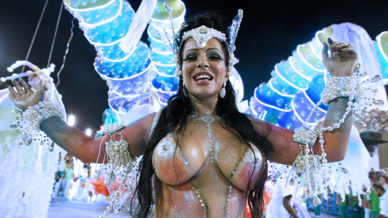 peacepax:  Fabiana - carnival muse 