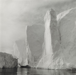 apeninacoquinete: Lynn Davis Iceberg #29,