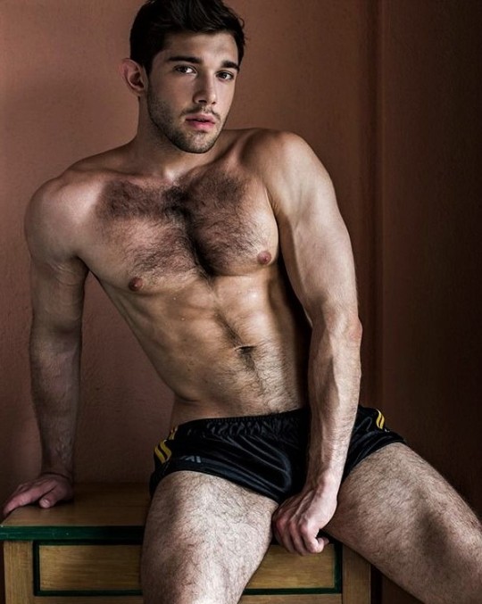 hairymen-lovers:  