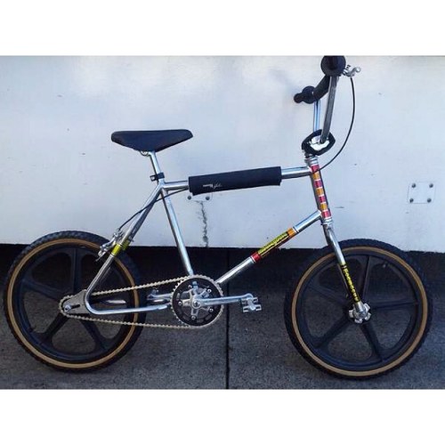 thebicycletree:  91/91. Carrying on with our look back at the evolution of BMX bikes from day 0. The