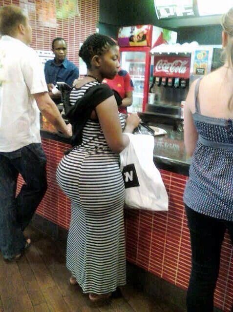 extremebodiez:  Unknown Thick Beauties   But Who are they? 