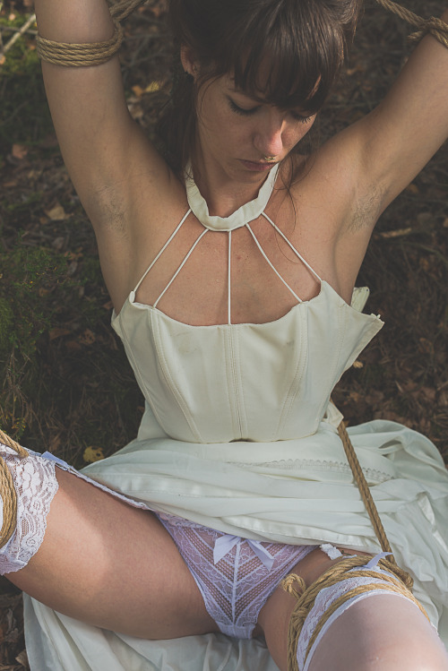 strictly-dirtyvonp:  2 days of play with @calamitystephsociopathe Forest hike