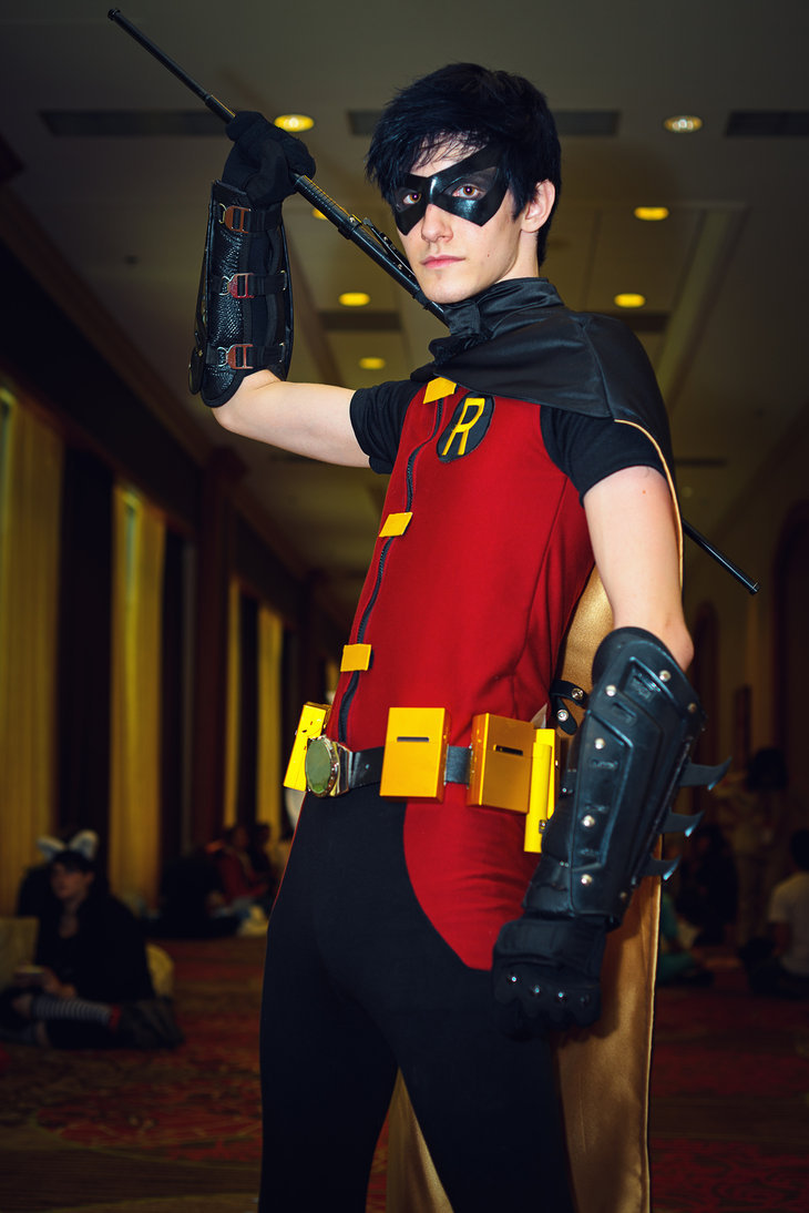 crush-for-guys:  comicboys:  Robin Cosplay  -