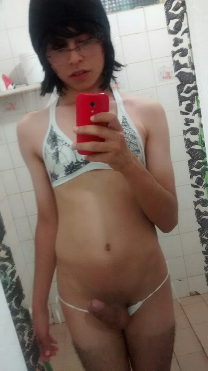 I love shemales, ladyboys, trans & upskrit