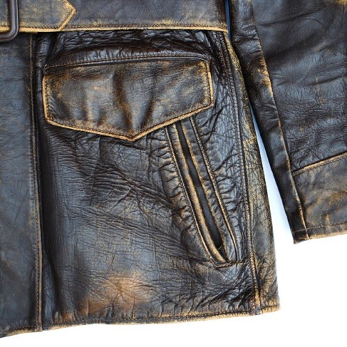 Pocket details…Beauty 1940’s Speigel front quarter horsehide jacket. Quited lining. S