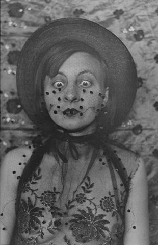Gertrud Arndt, Maskenselbsportrait, Dessau, 1929-1930