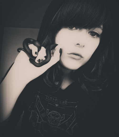 officialnyteblayde:#trans witches for satan 2k15 (nonbinary/genderqueer, she/her or he/him)