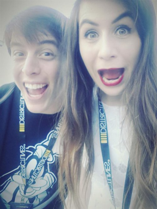 thatsthat24:adoredbydoddle:Look how cute they are Dodie was one of the first YouTubers I’ve ever met