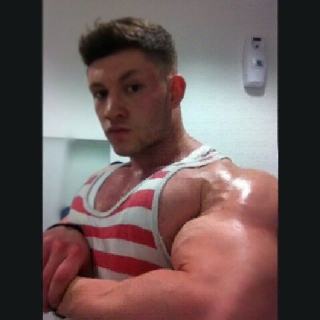 drwannabe:  Dean Forrest