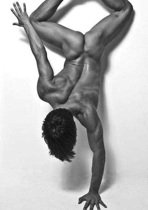 myhotpapi:  http://myhotpapi.tumblr.com/archive