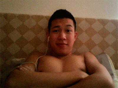 pathwalker:I’m one of those guys who stays in bed forever.