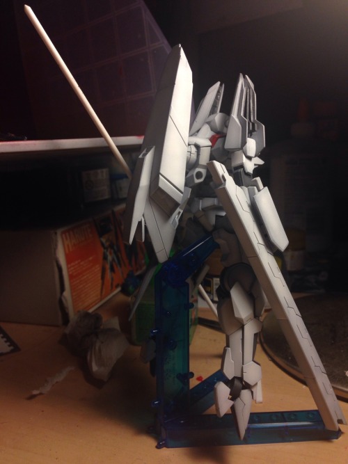 kampfer-amazing:  Added some armguards and the backpack! I can’t find the kabizashi I was working on, so the original will have to do for now til I find it.