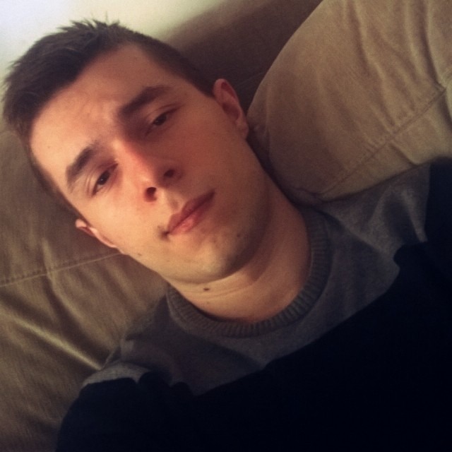 parvo:  This is me :) I won’t be posting many selfies here though… for that,