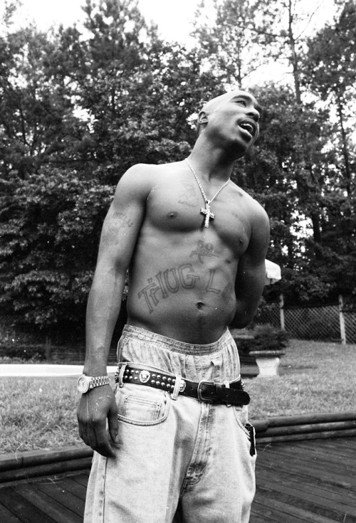 hiphopphotomuseum:  Unseen Tupac photo by Chi Modu 20 years later near his Atlanta home.  Photo shoot for The Source Magazine, Issue #60, September 1994. 
