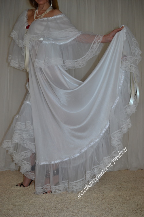 www.ebay.com/sch/natashassecretbetweenus/m.html…Sexy Vintage Nylon Lace satin Lingerie