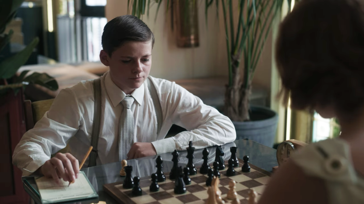 Best Chess Moments from Queen's Gambit Season 1: Beth Harmon vs Townes! 